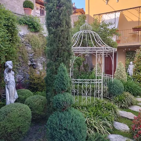 Costanza Con Giardino Magreglio