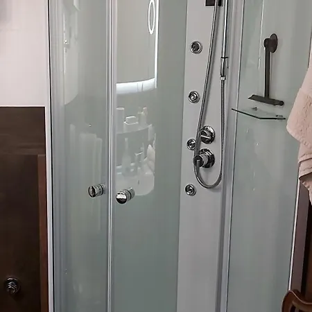 Appartement Costanza Con Giardino