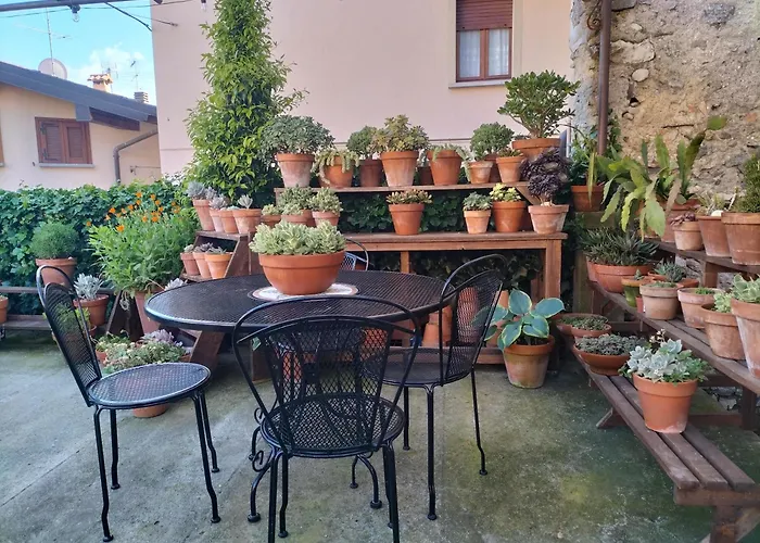 Апартаменты Costanza Con Giardino *