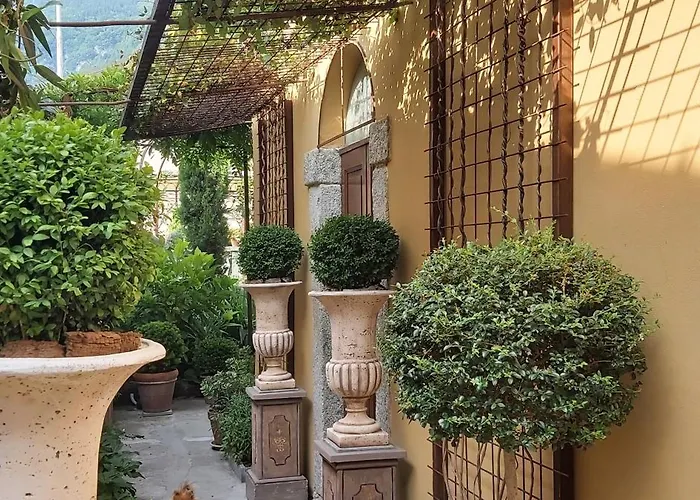 Costanza Con Giardino Апартаменты *